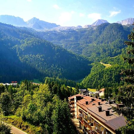 View-Stunning 2 Bedroom Apartment In The Heart Of Alps Селла-Невеа Экстерьер фото