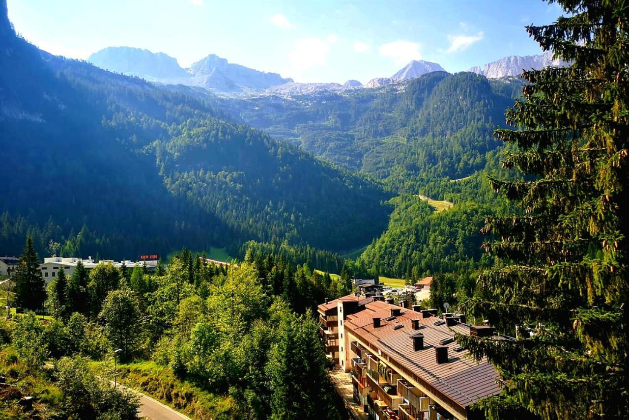 View-Stunning 2 Bedroom Apartment In The Heart Of Alps Селла-Невеа Экстерьер фото